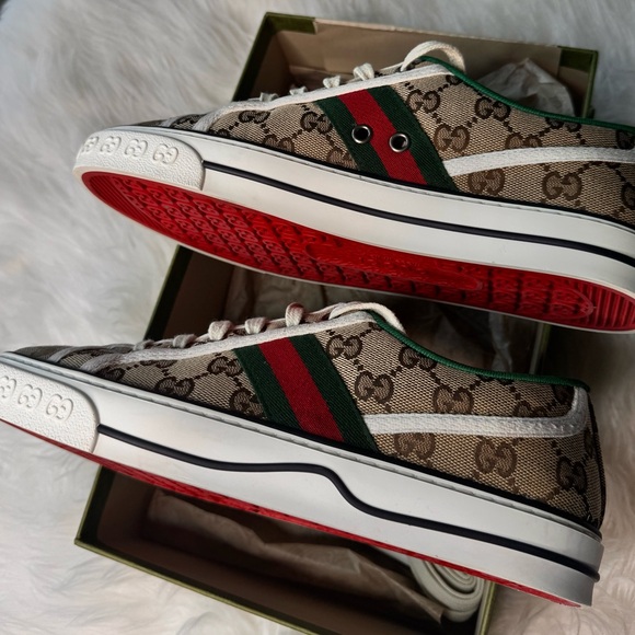 Gently Loved WOMEN’S GUCCI TENNIS 1977 SNEAKERS - Size 39 (Size 8.5/9) - Picture 4 of 6